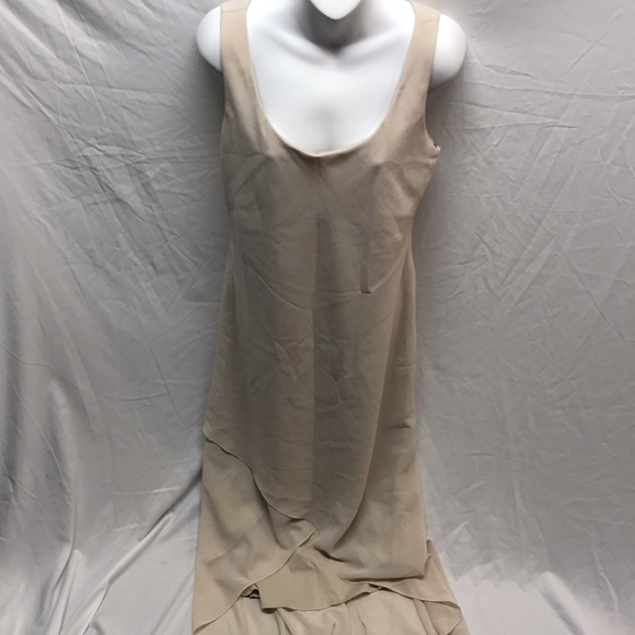 Metaphor - gown - t - Picture 2 of 7